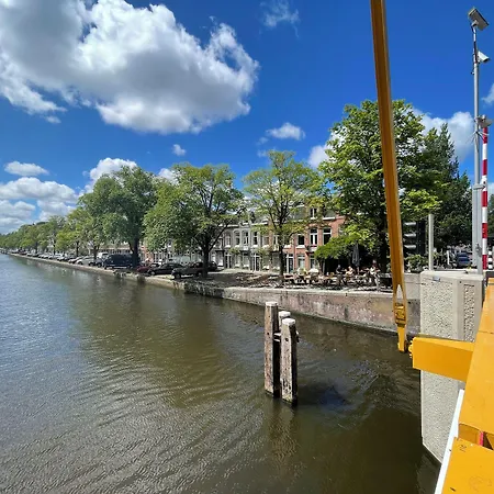 Canal View Amszterdam