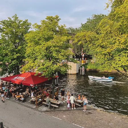 Canal View Panzió Amszterdam
