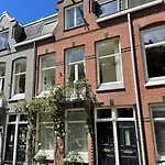 Bed & Breakfast Canal View 4*