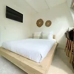 Bed & Breakfast Canal View Amsterdam