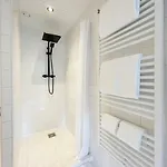 Bed & Breakfast Canal View