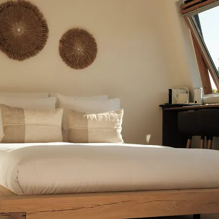 Canal View Bed & Breakfast Amsterdam