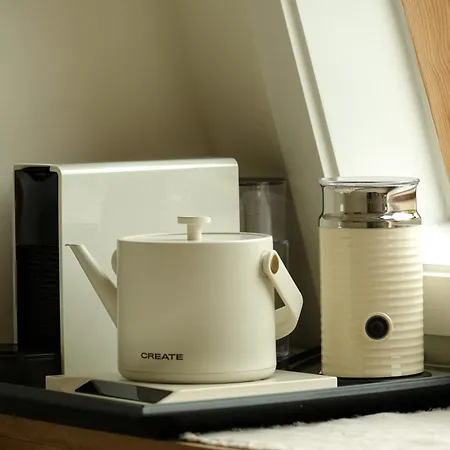 Canal View Bed & Breakfast 4*