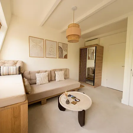 Canal View Bed & Breakfast Amsterdam