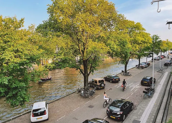 Bed & Breakfast Canal View 4*