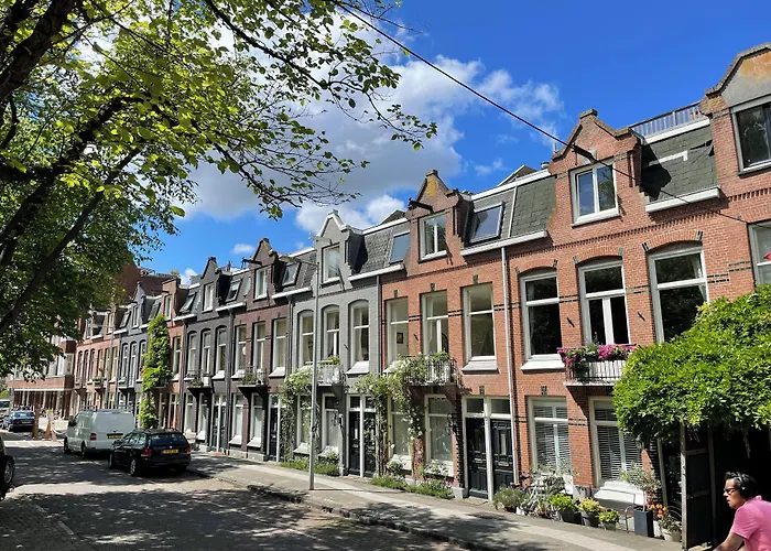 Canal View 4* Amsterdam