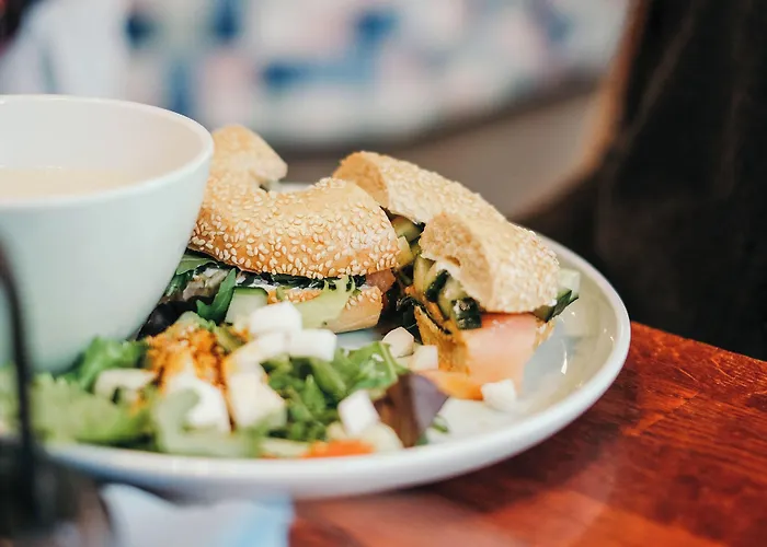 Canal View 4* Amsterdam