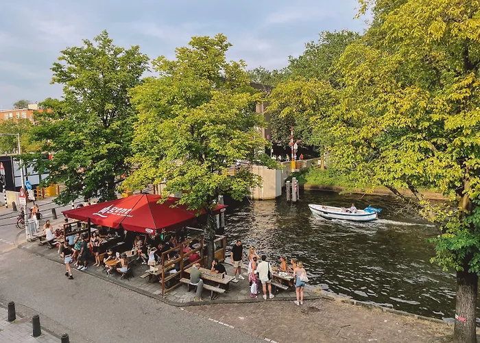 Canal View Bed & Breakfast Amsterdam