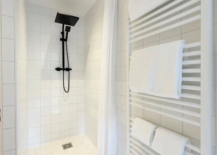 Bed & Breakfast Canal View