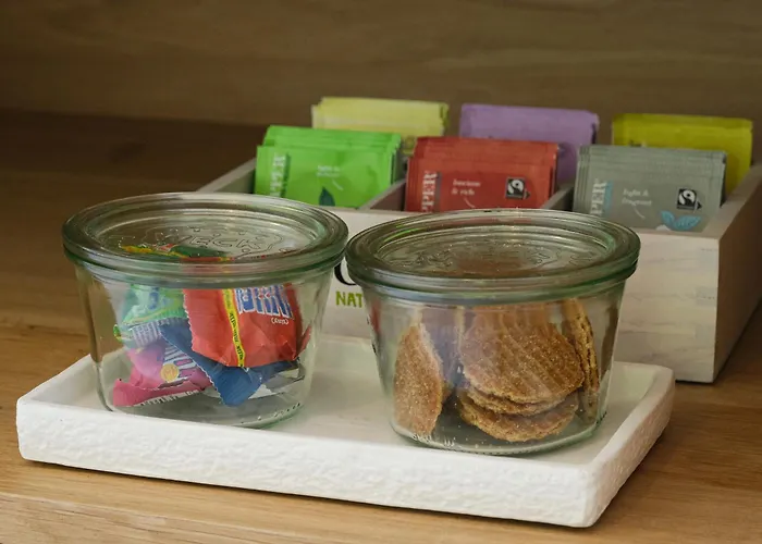 Canal View Bed & Breakfast