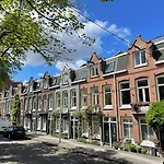 Canal View 4* Amsterdam