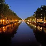Canal View Panzió