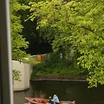 Panzió Canal View Amszterdam