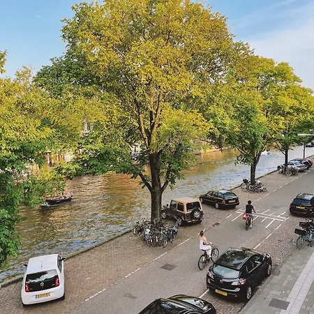 Canal View Отель типа 